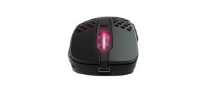 Xtrfy-M4-Wireless-Gaming-Mouse_Hero4